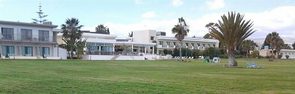 Natura And Hotel Polis
