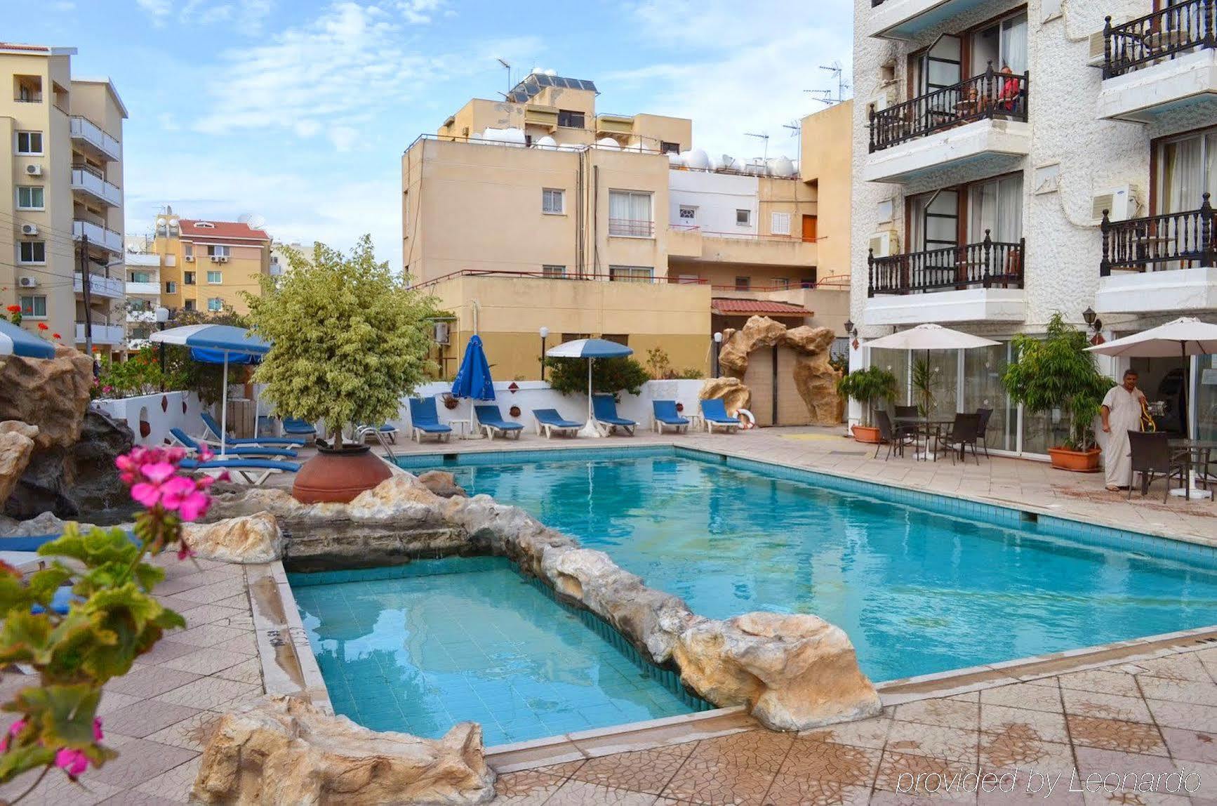 Best Western Plus Larco 2* Lárnaca