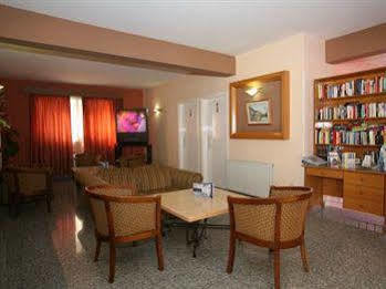 Aparthotel Valana Limassol