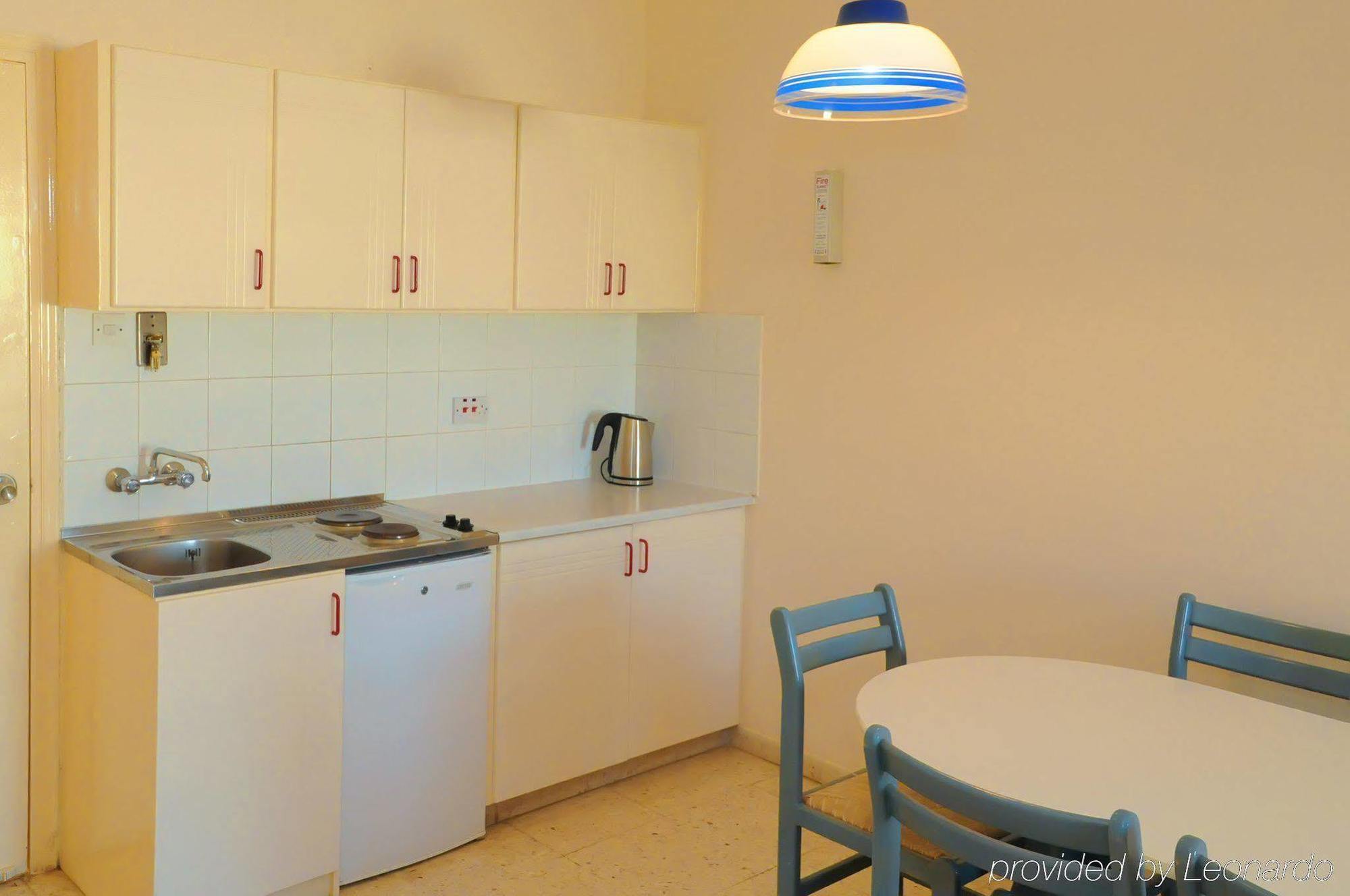 Aparthotel Amore Hotel Apartments