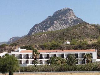 Club Guzelyali Hotel 3*