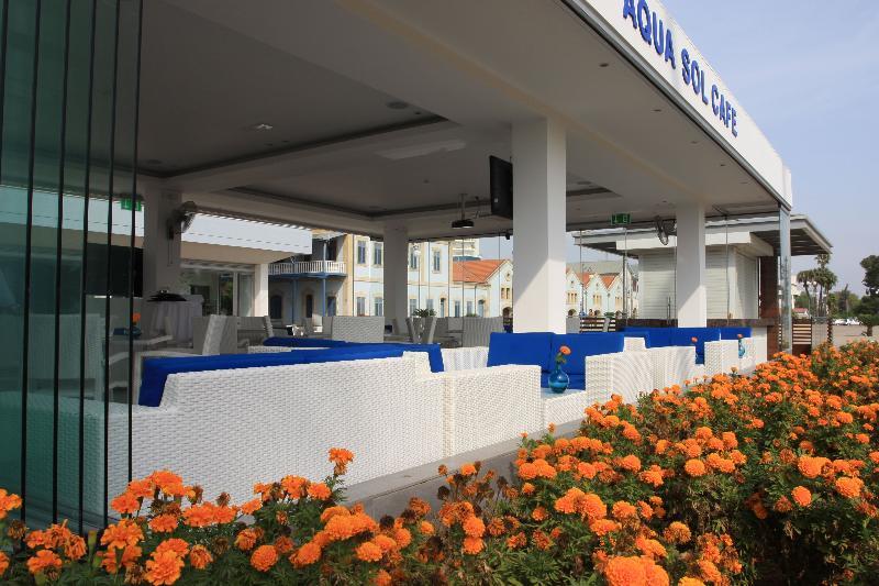 Hotel Sun Hall 4*