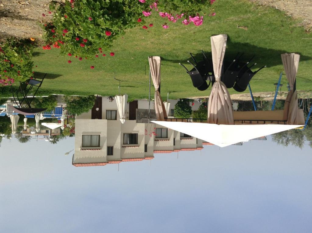Aparthotel Bougainvillea