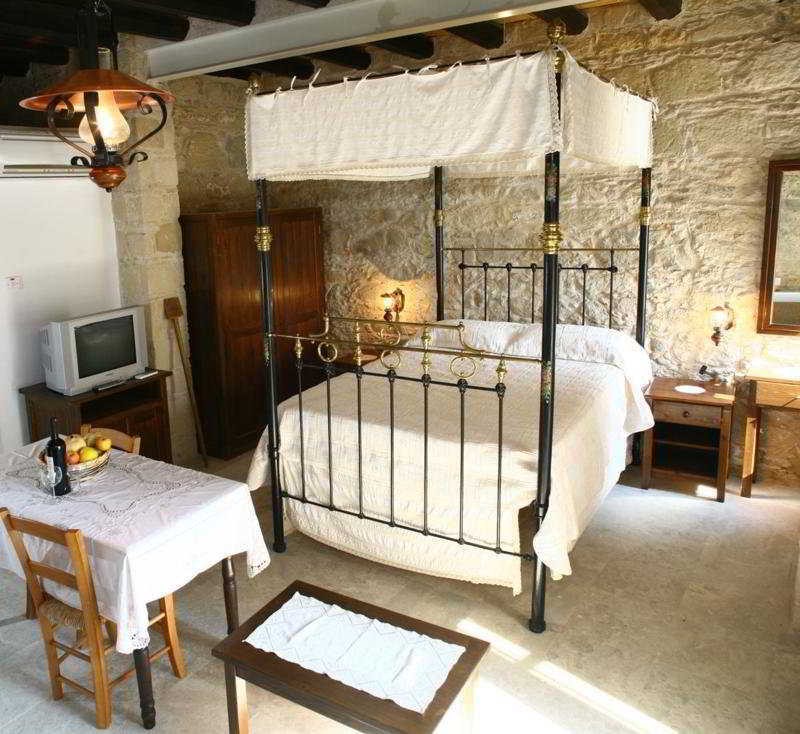 Country house Leonidas Village *