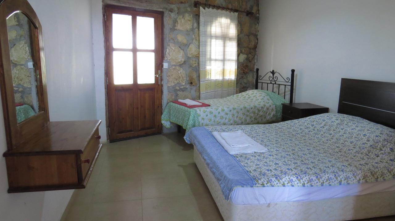 Elausa & Restaurant Resort *