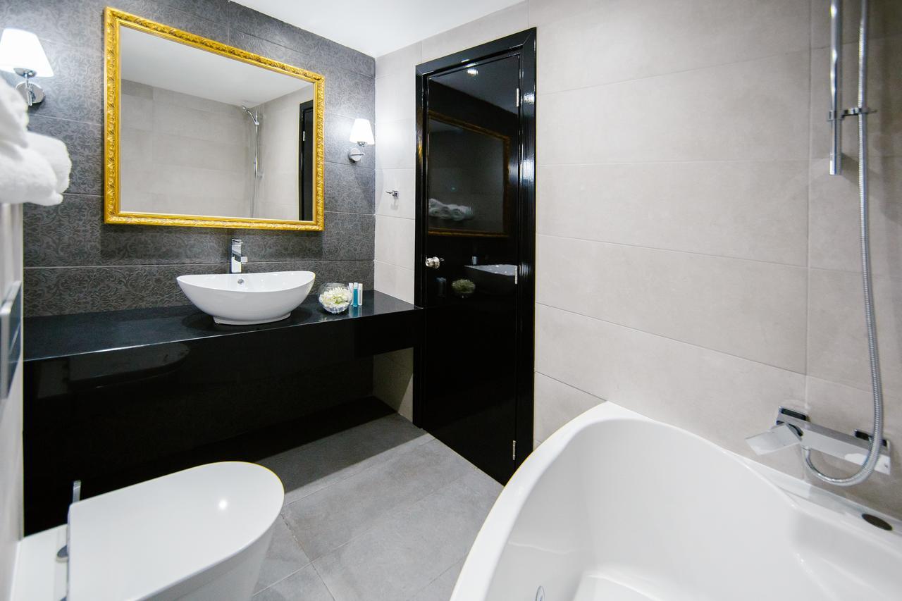 Hotel Qbic
