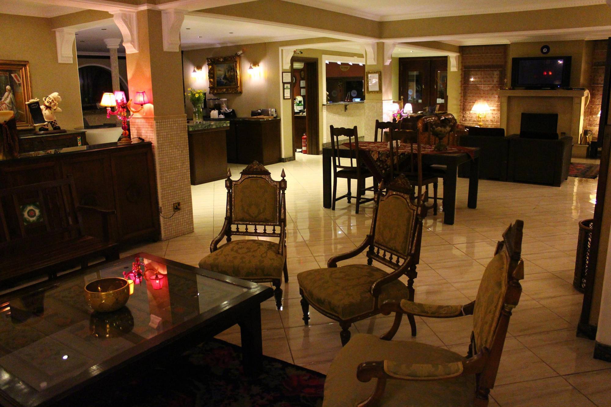 Bella View Art Boutique Kazaphani