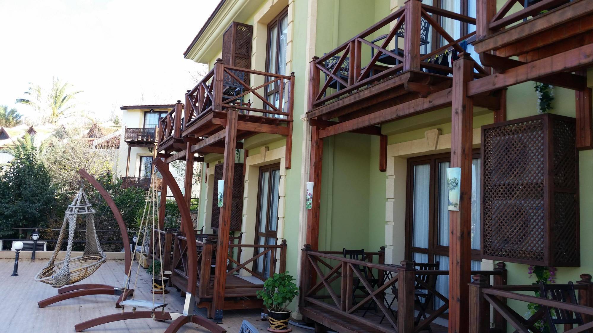 Bella View Art Boutique 3*