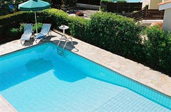 Platzia Villa *