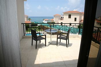 Platzia Villa