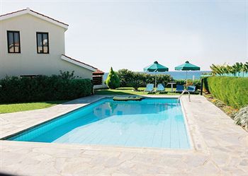 Platzia Villa Lemba