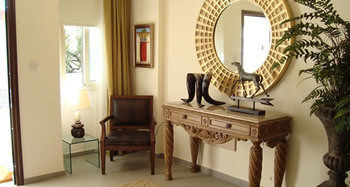 Amadora Luxury Villa
