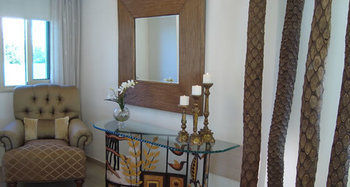 Amadora Luxury Villa *