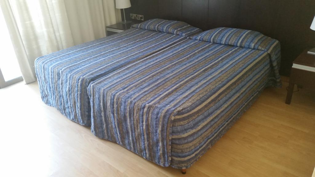 Crown Henipa Hotel 3*