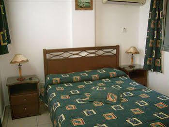 Petsas & Tavern Hotel Peyia
