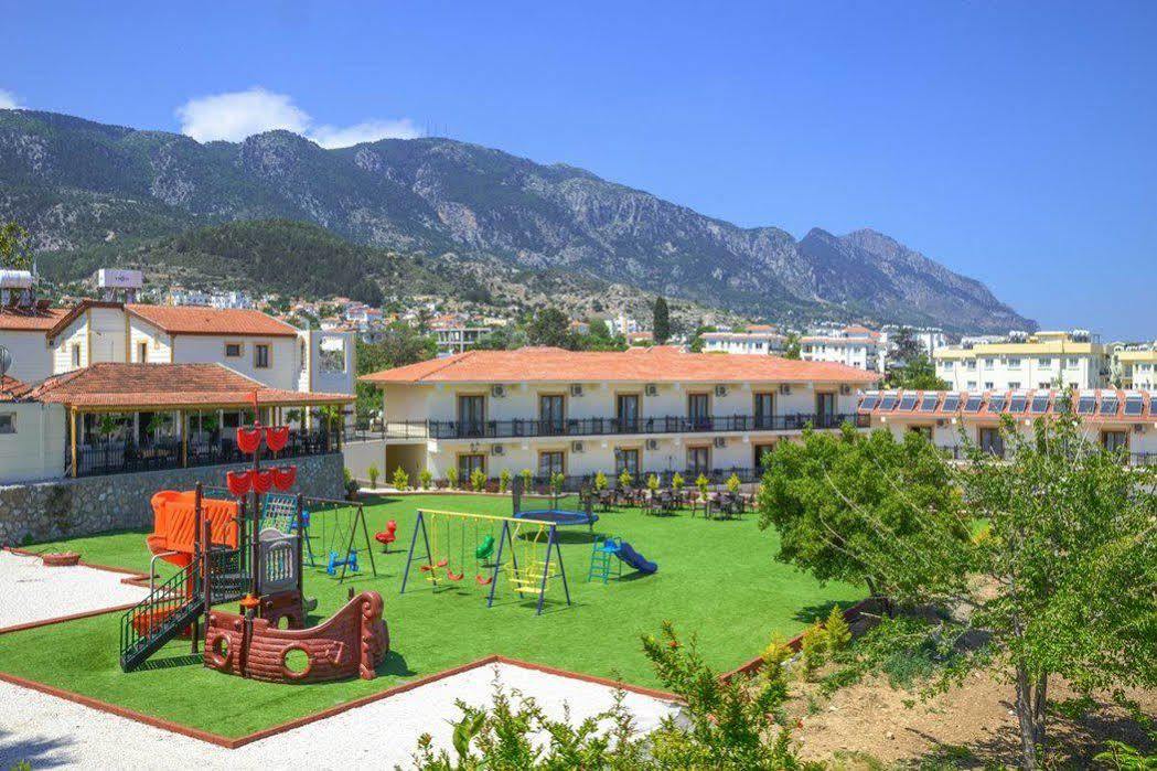 Riverside Garden Hotel