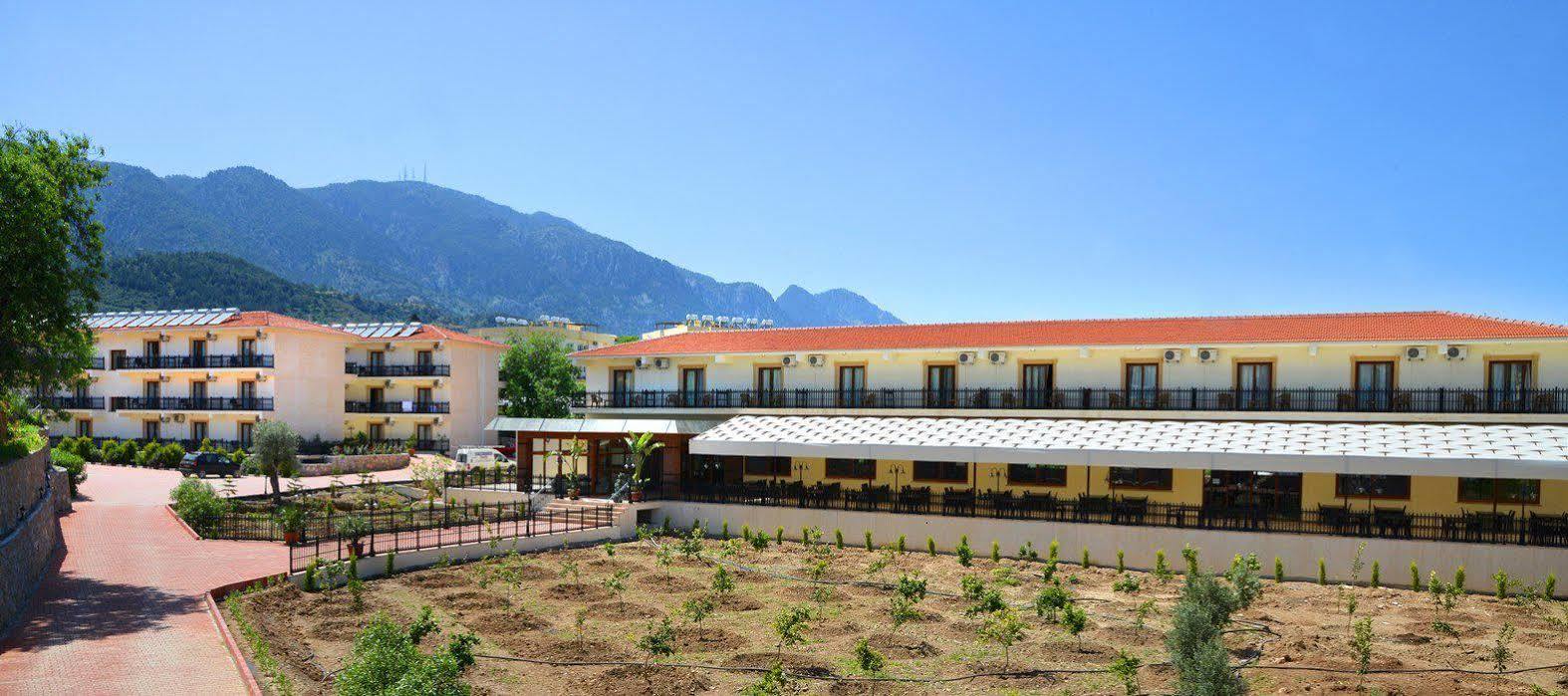 Hotel Riverside Garden Karavas (Northern Cyprus)