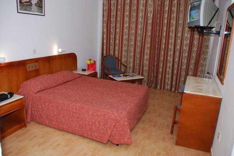 Corfu Hotel