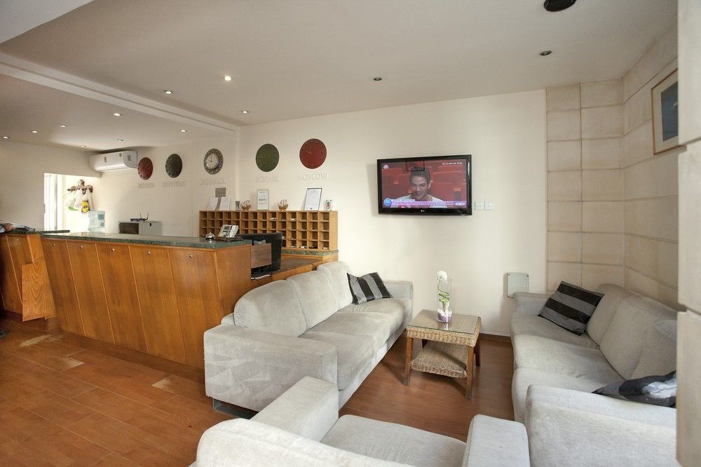 Aparthotel Blazer 2*