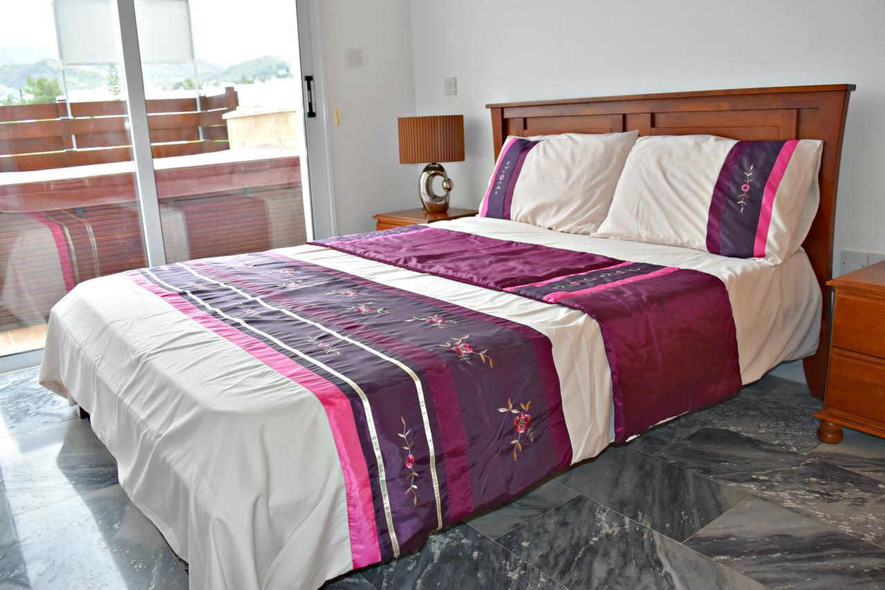 Appartement 1 Bedroom - Private Heated Jacuzzi - Large Communal Pool *