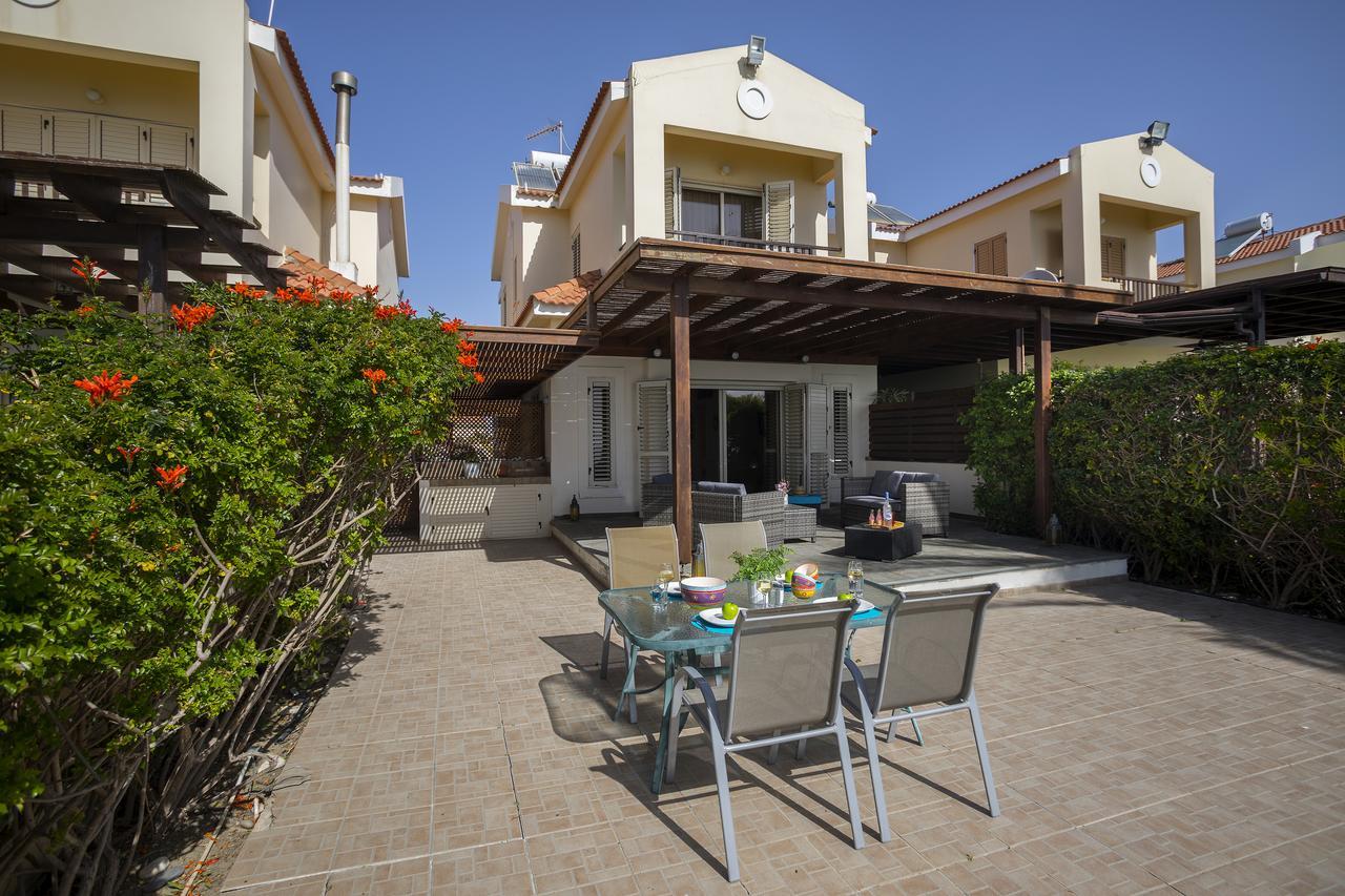 Villa Beachfront *