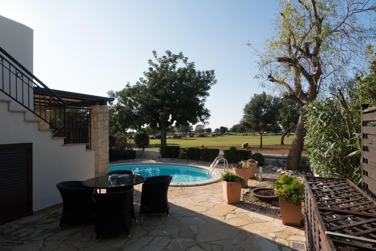 2 Bedroom Harubi With Private Pool, Aphrodite Hills * Kouklia