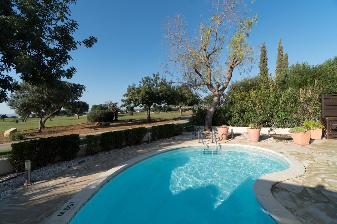 2 Bedroom Harubi With Private Pool, Aphrodite Hills * Kouklia