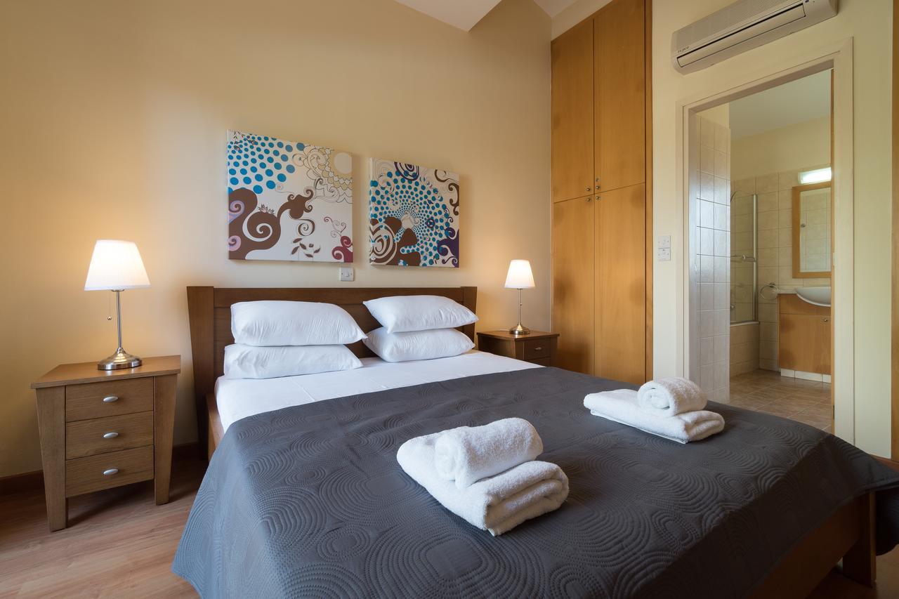 2 Bedroom Harubi With Private Pool, Aphrodite Hills * Kouklia