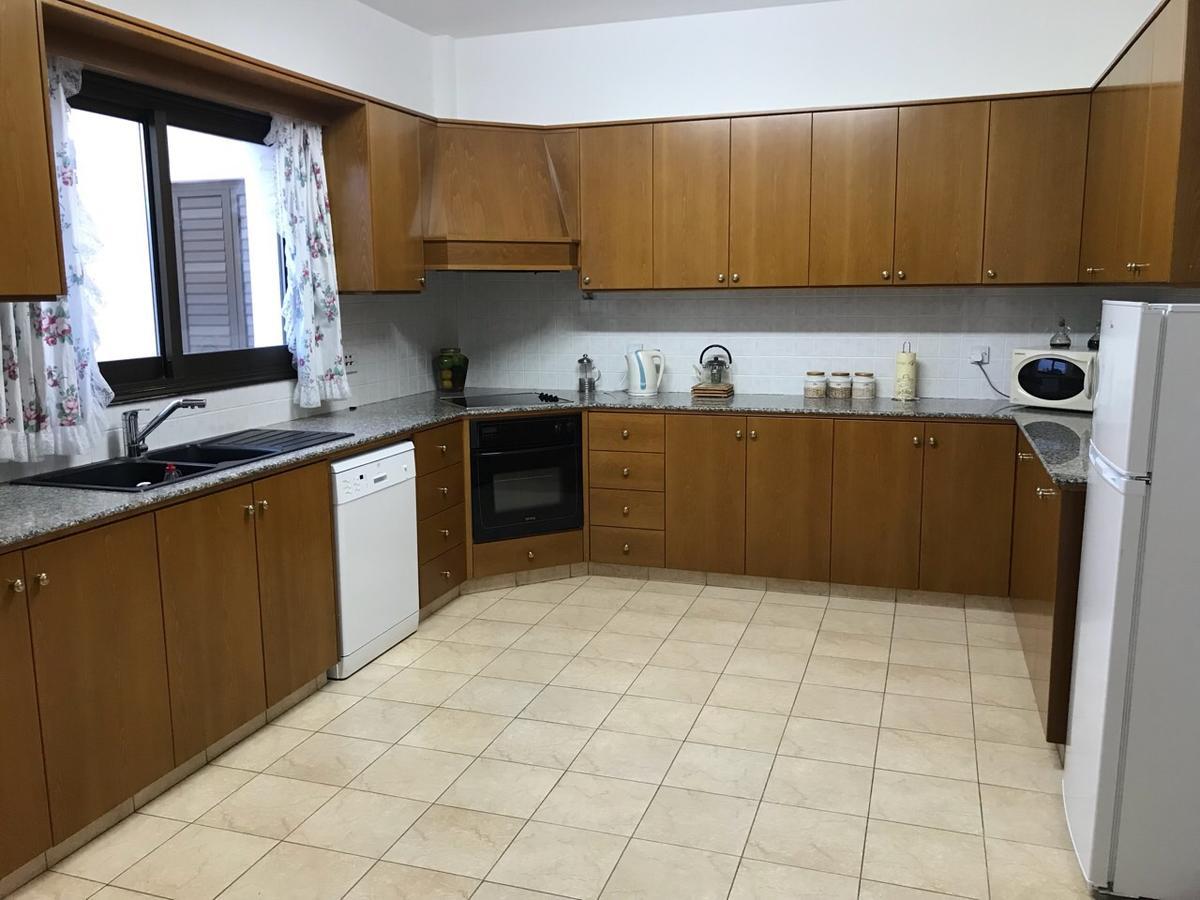Villa Trouzini 2 *