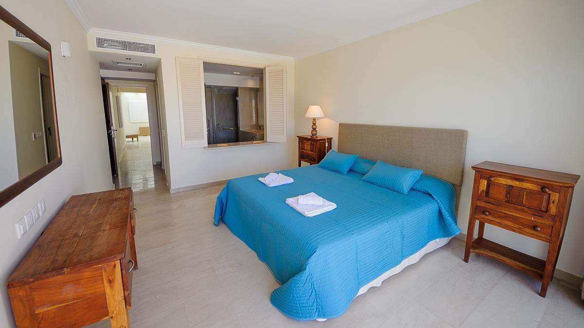 Luxury Bay View 28 Right On The Protaras