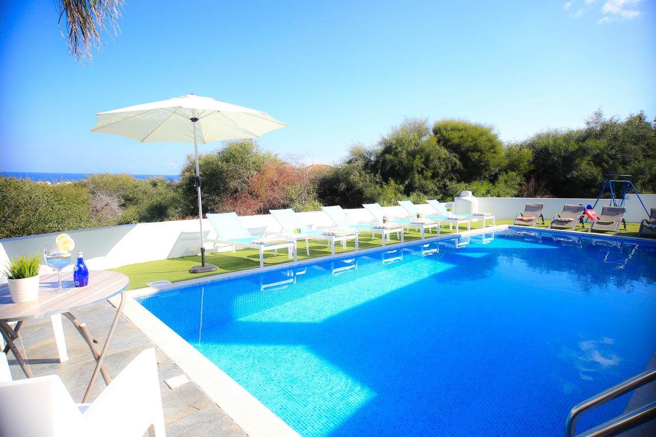 Villa Akefalou Bay