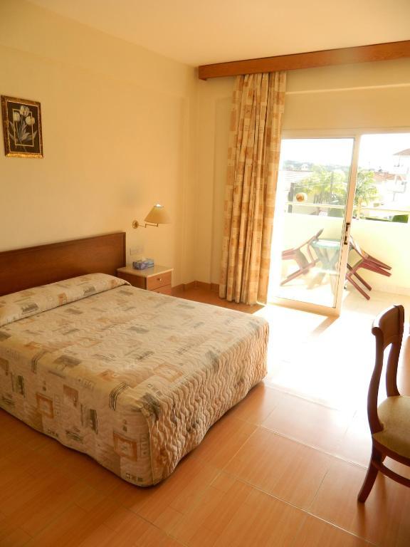 M. Moniatis Hotel 3*