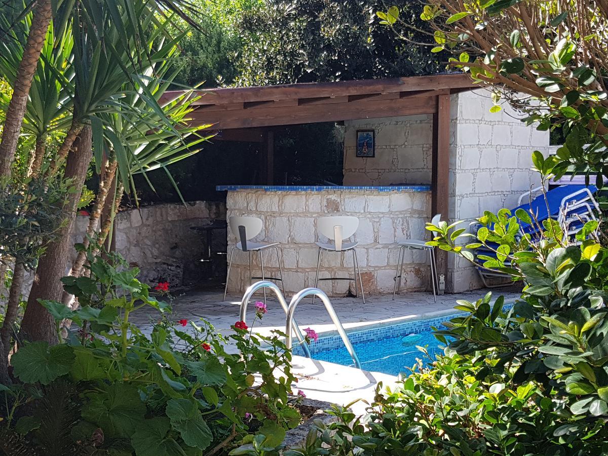 Apartment Avra Family Maisonettes Polis