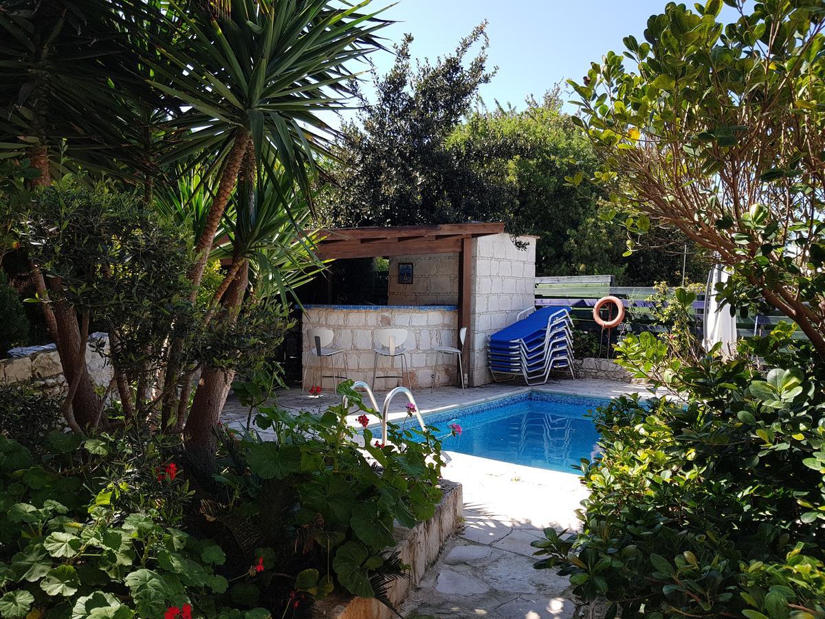 Apartment Avra Family Maisonettes Polis