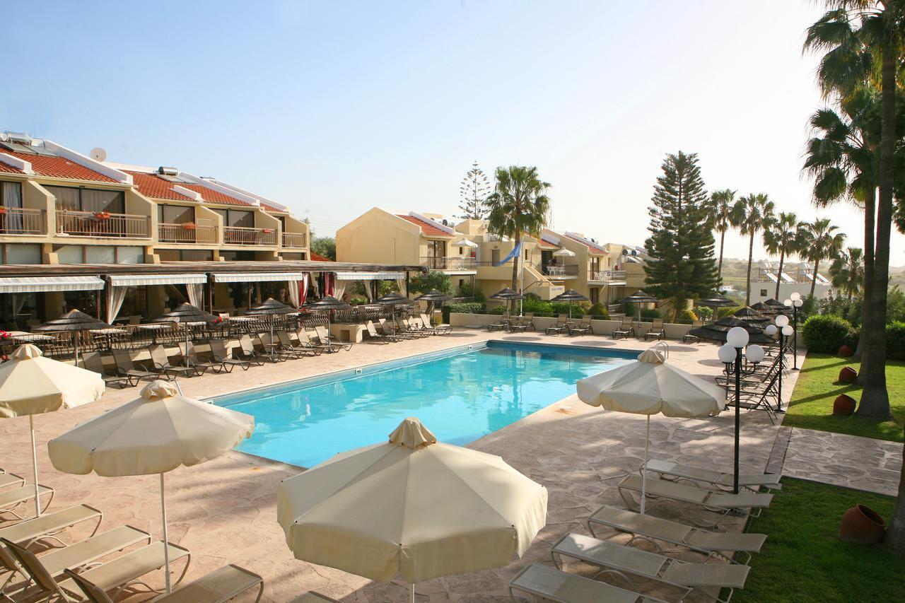 Aparthotel Club Aphrodite 3*