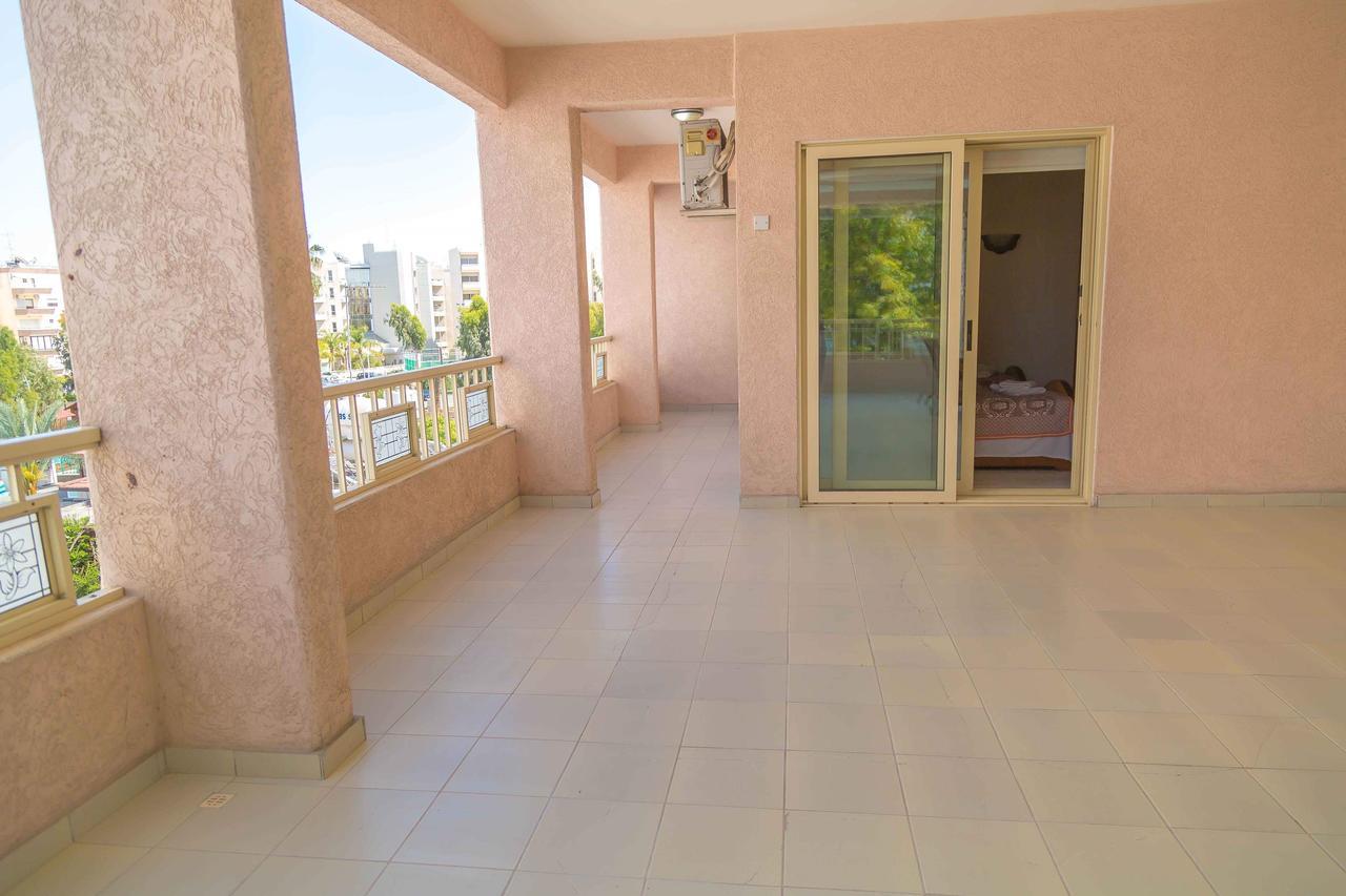 Chrysanthos Boutique 3*