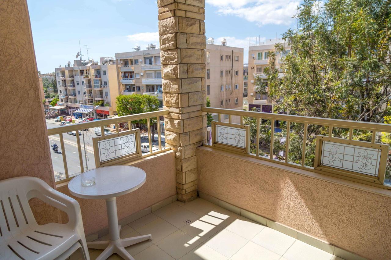 Chrysanthos Boutique Aparthotel