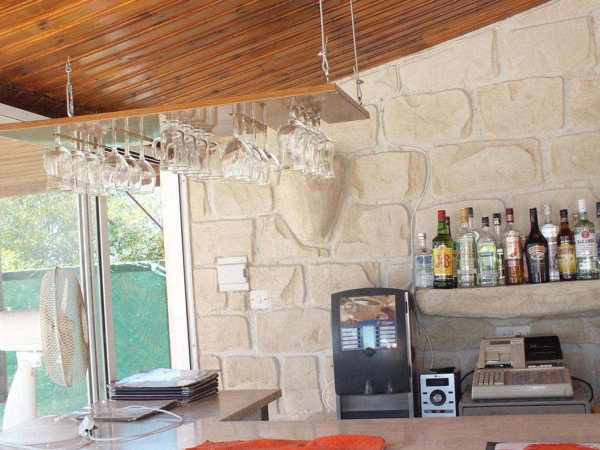 Petsas Aparthotel 3*