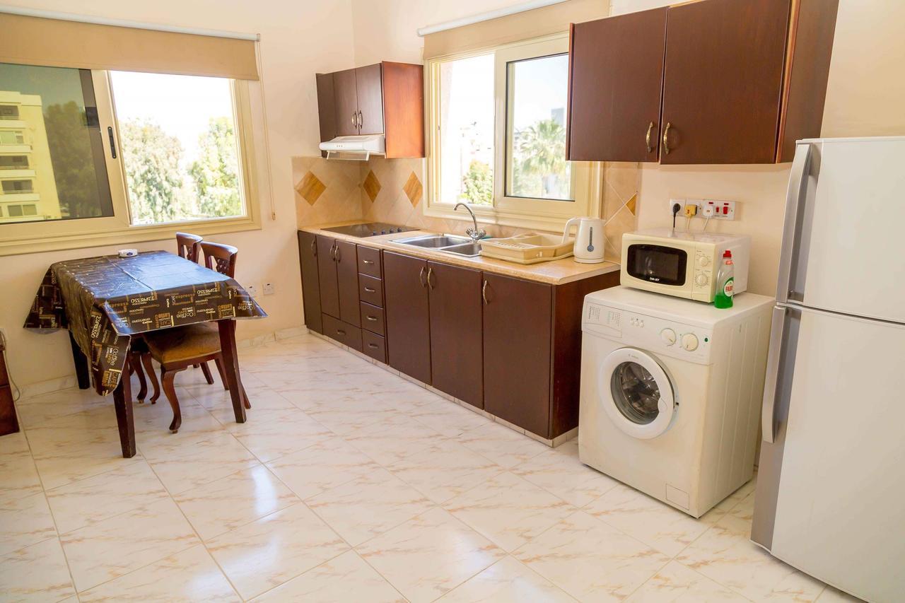 Chrysanthos Boutique Aparthotel 3*