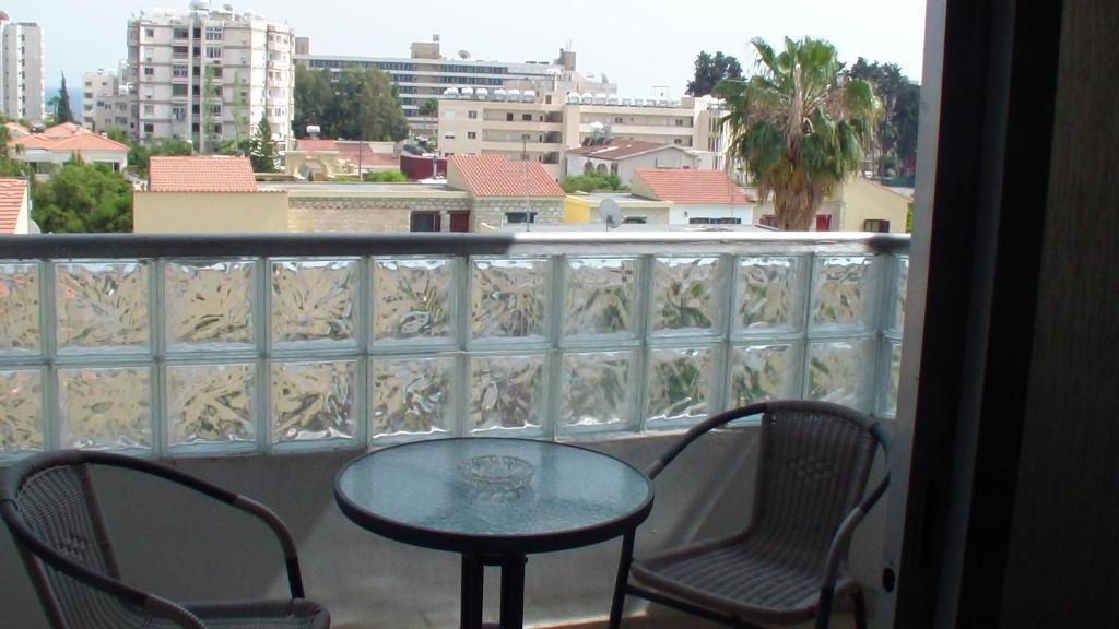 The Palms 3*
