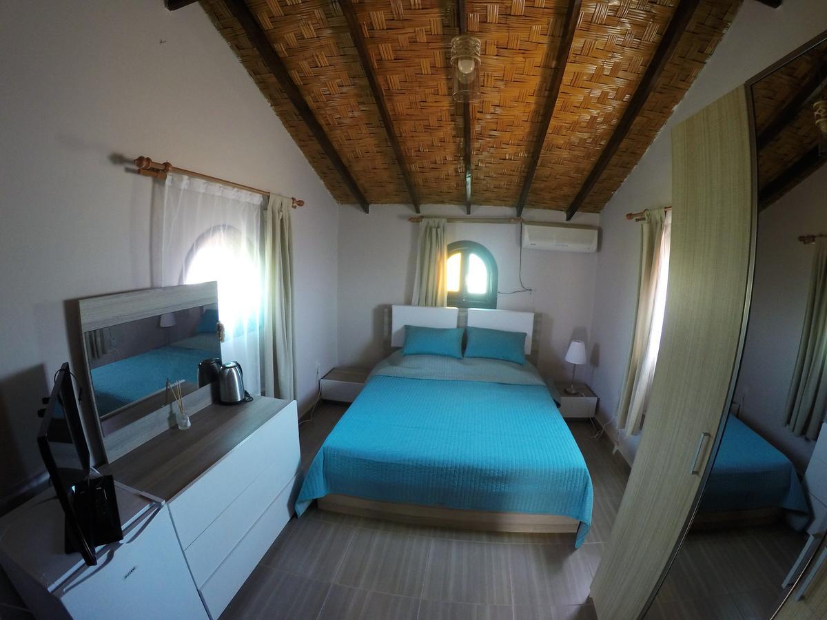 Babutsa Hotel *