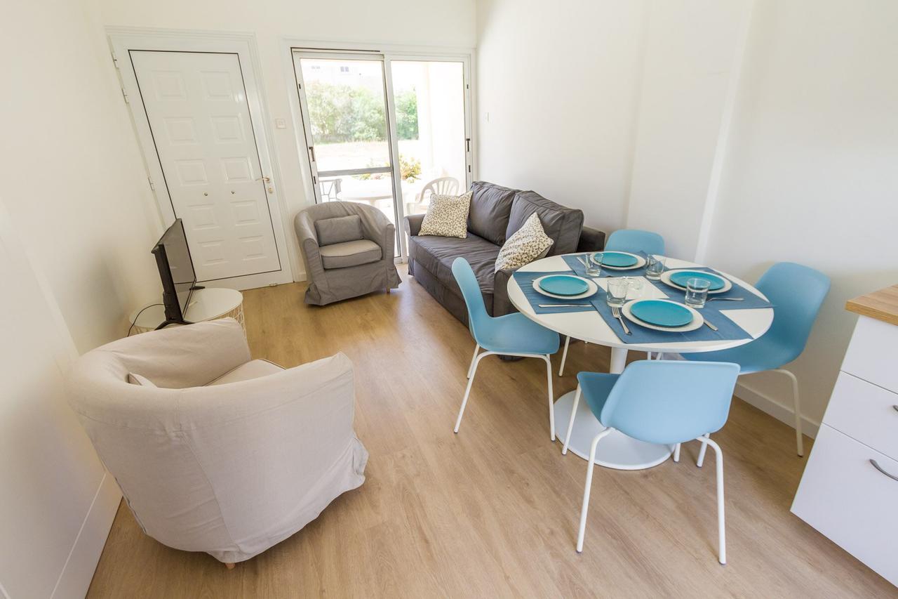 Apartment Larnaca Golden Beach Apts