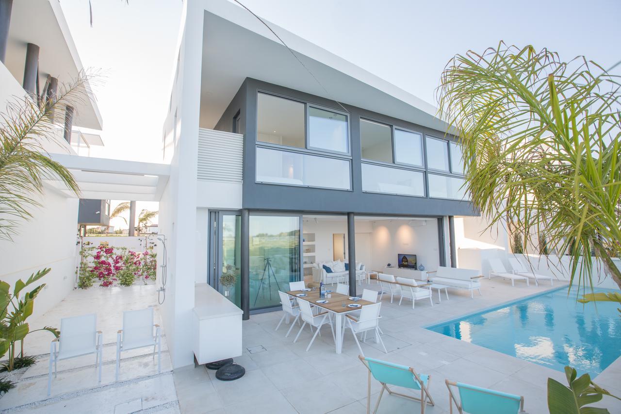 White Pearl Protaras
