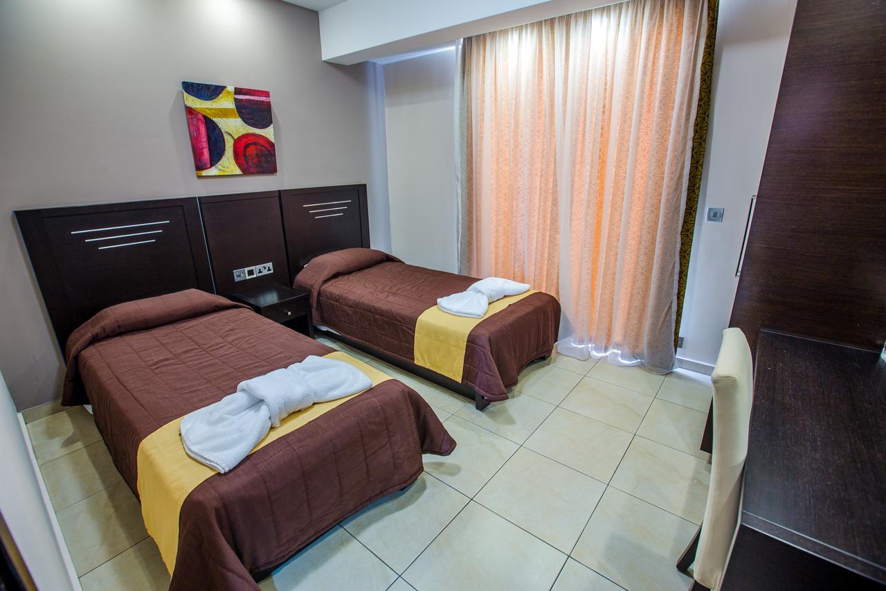 Paradise Kings Club Aparthotel 4*