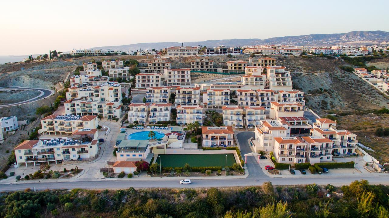 Paradise Kings Club Aparthotel Klorakas