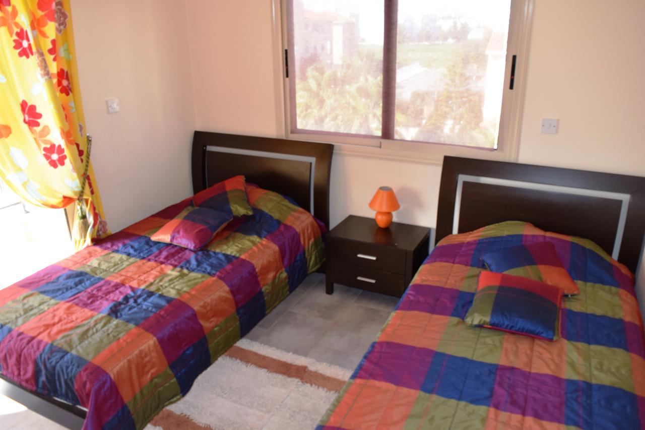 Apartment Kings Ca2 *