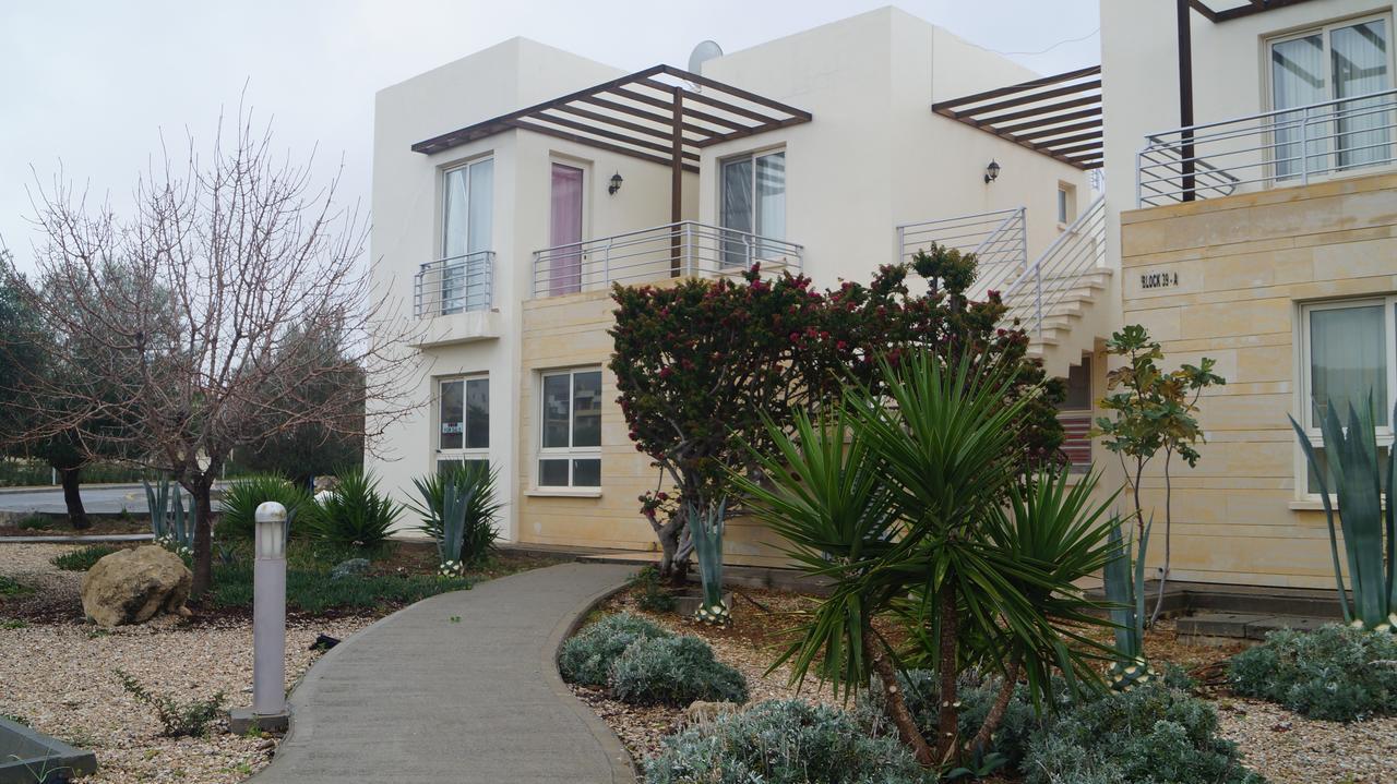 Apartment Turtle Bay Village Kyrenia (Northern Cyprus)