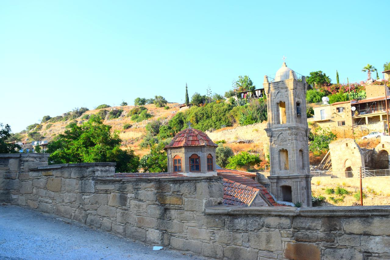 Vasilopoulos House * Tochni