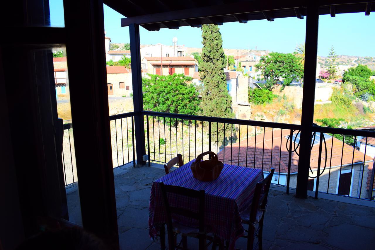 Vasilopoulos House * Tochni