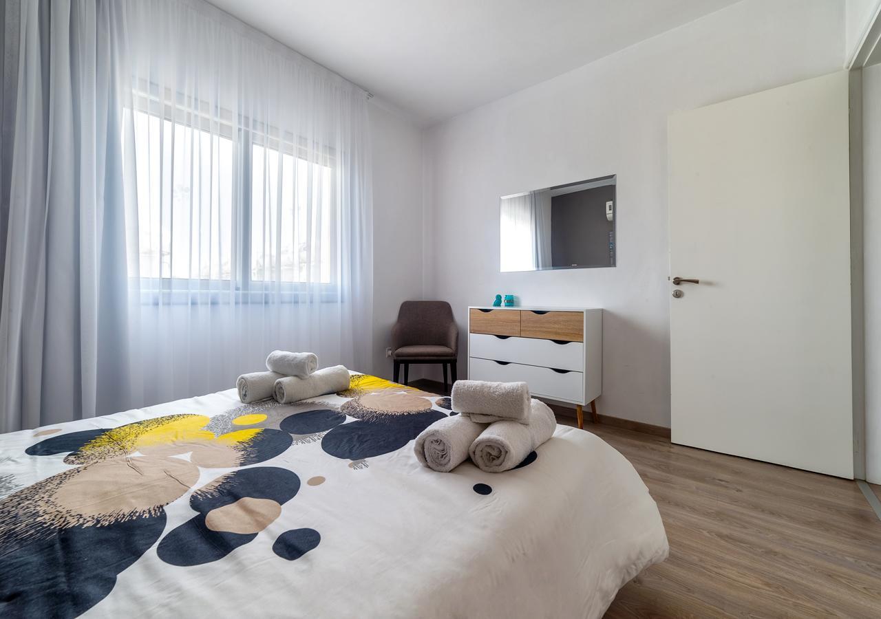 Apartment Pebble